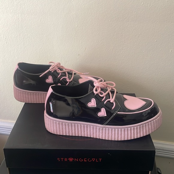 STRANGE CVLT 💕🖤 Pink Black Patent Hearts Creepers !! - Picture 5 of 9